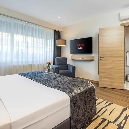 The Capri Osmanbey فندق 5*