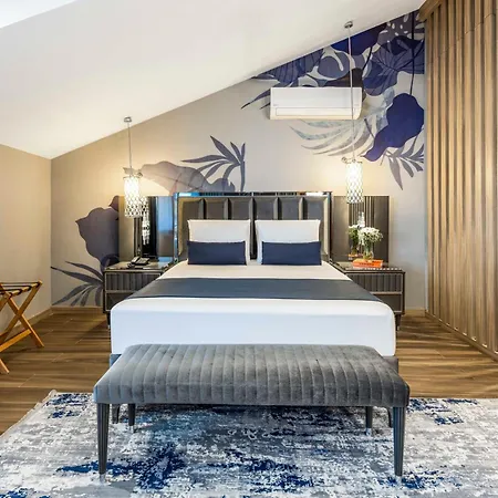 The Capri Osmanbey 5*