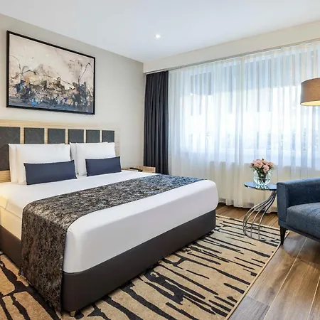 The Capri Osmanbey 5*