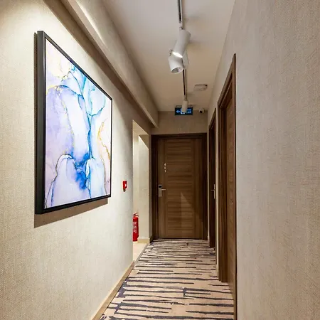 The Capri Osmanbey 5*