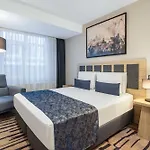 Hotel The Capri Osmanbey 5*