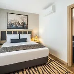 The Capri Osmanbey 5*
